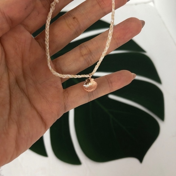 NWT pura vida set of 3 bracelets Rosie Coin & La Concha Bracelet Stack - Picture 2 of 5